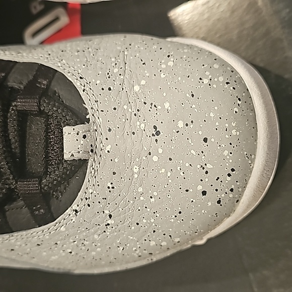 AIR JORDAN 10 RETRO SMOKE GRAY/BLACK/WHITE - Picture 3 of 11